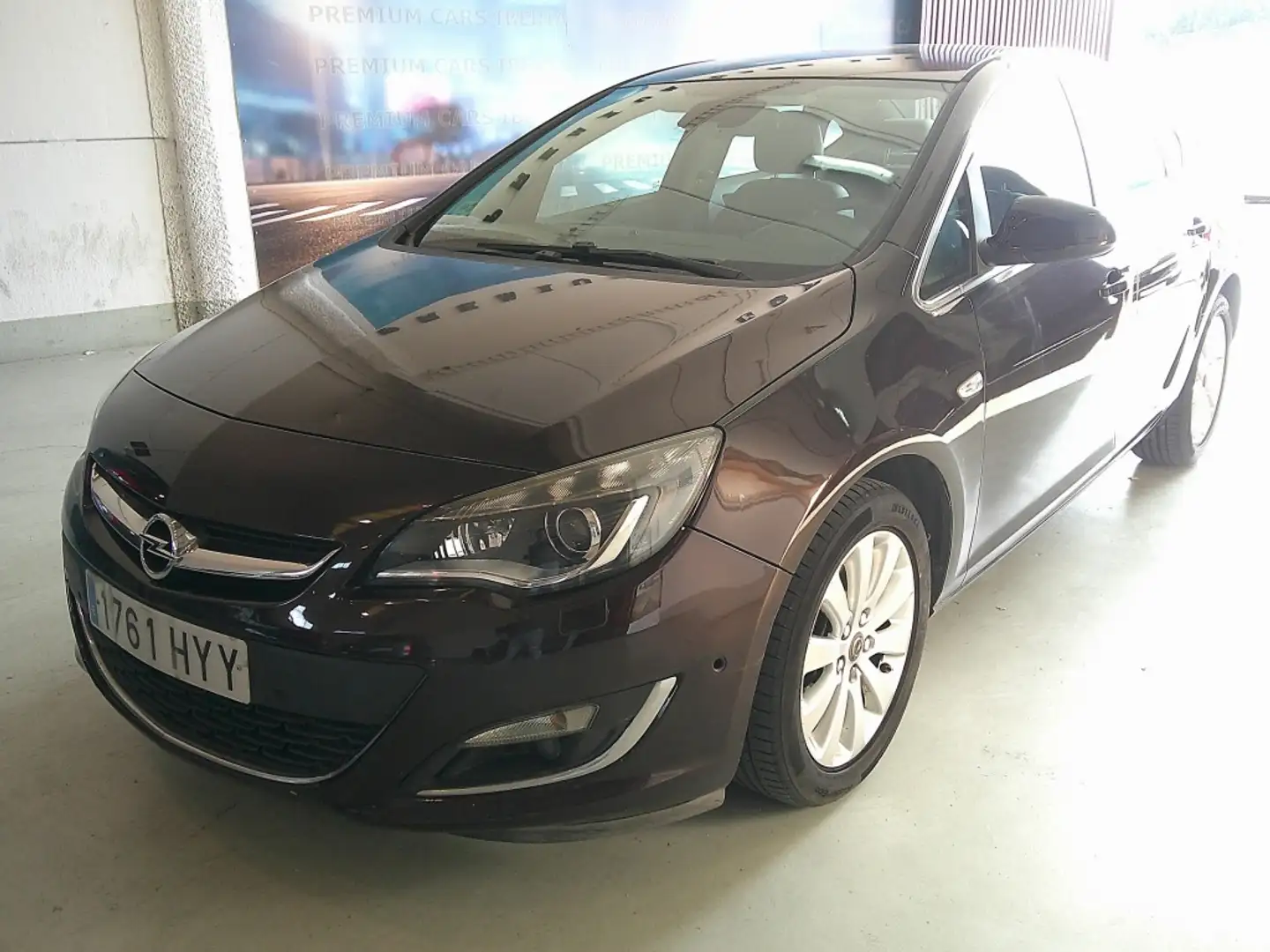 Opel Astra 1.7CDTi S/S Excellence 130 Marrón - 1