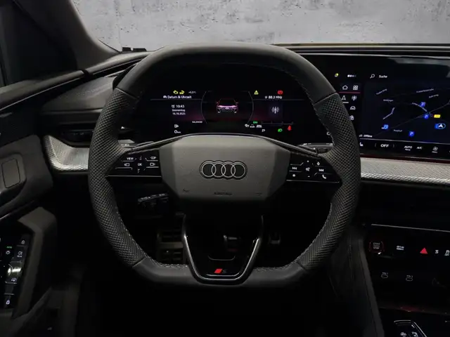 Audi Q5 view 9