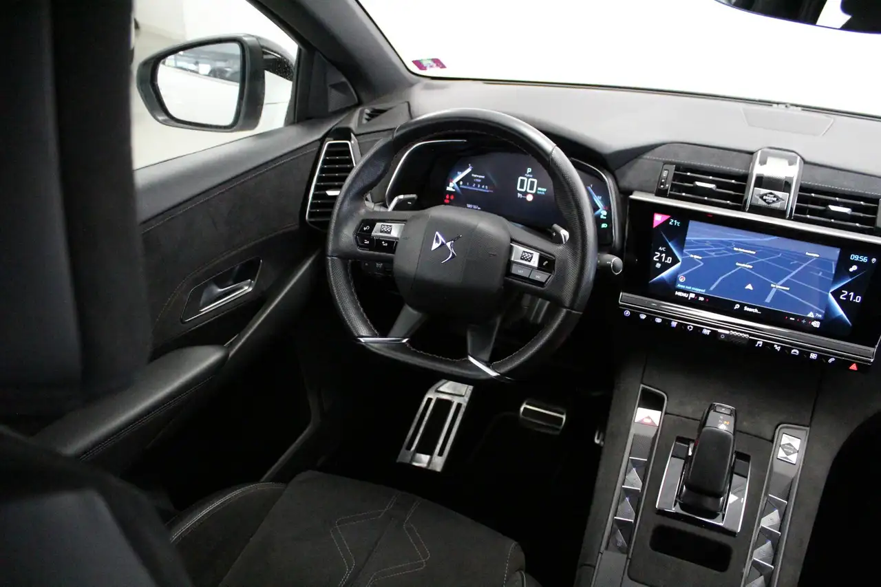 DS Automobiles DS 7 Crossback 2022 — фото 13