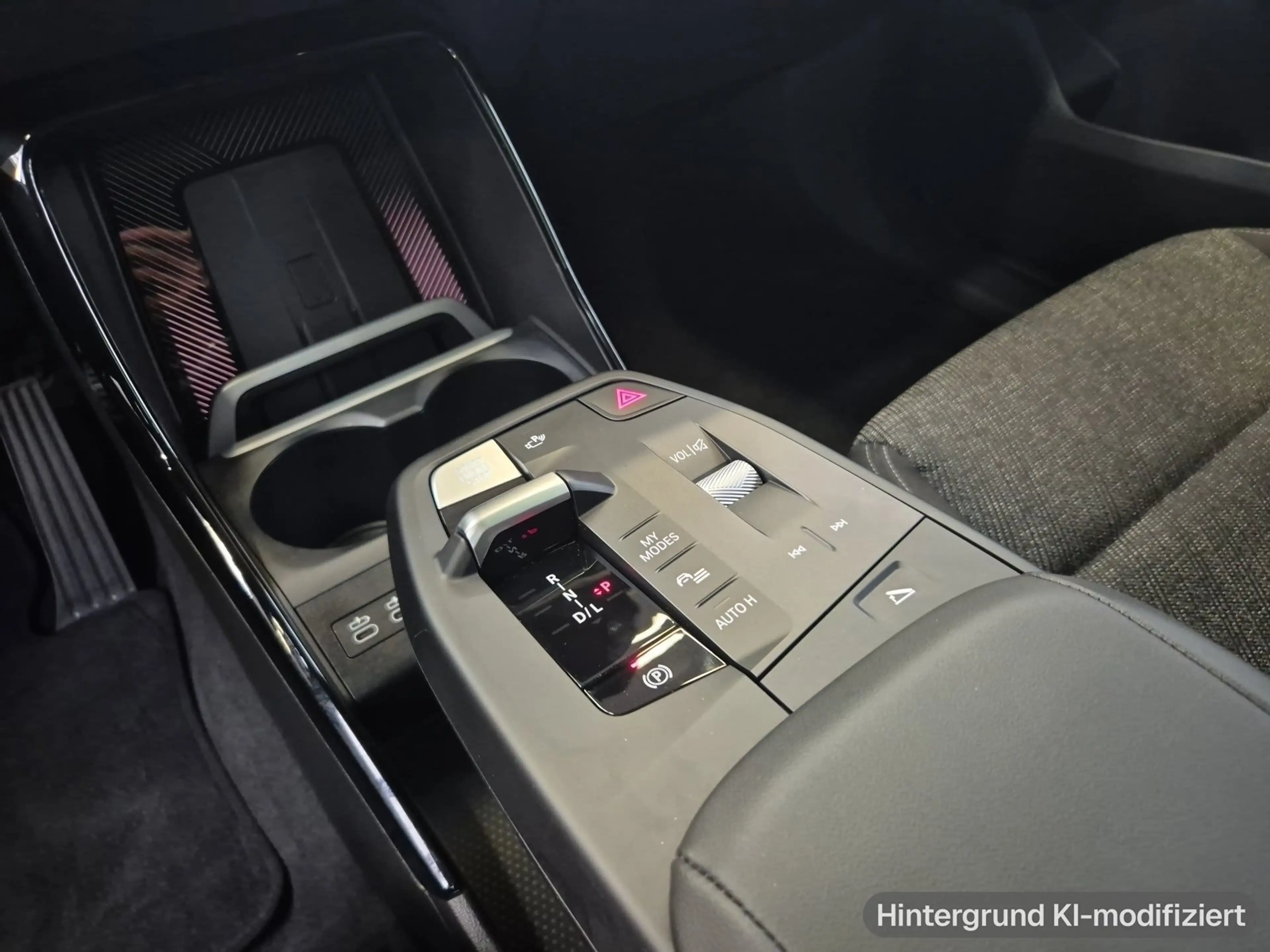 BMW X2 sDrive20d Panorama|Head-Up|18"LMR|DA&PA+ — photo 12