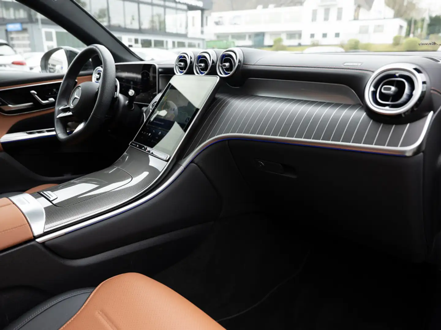 Mercedes-Benz GLC 300 d 4M Coupé AMG-Sport/360/Pano/Burm/AHK Blanc - 2