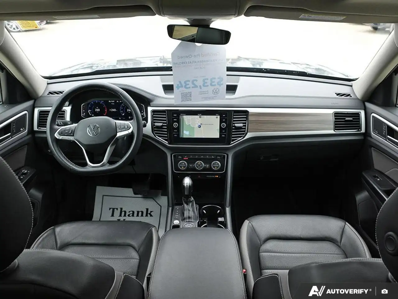 Volkswagen Atlas снимка Volkswagen Atlas