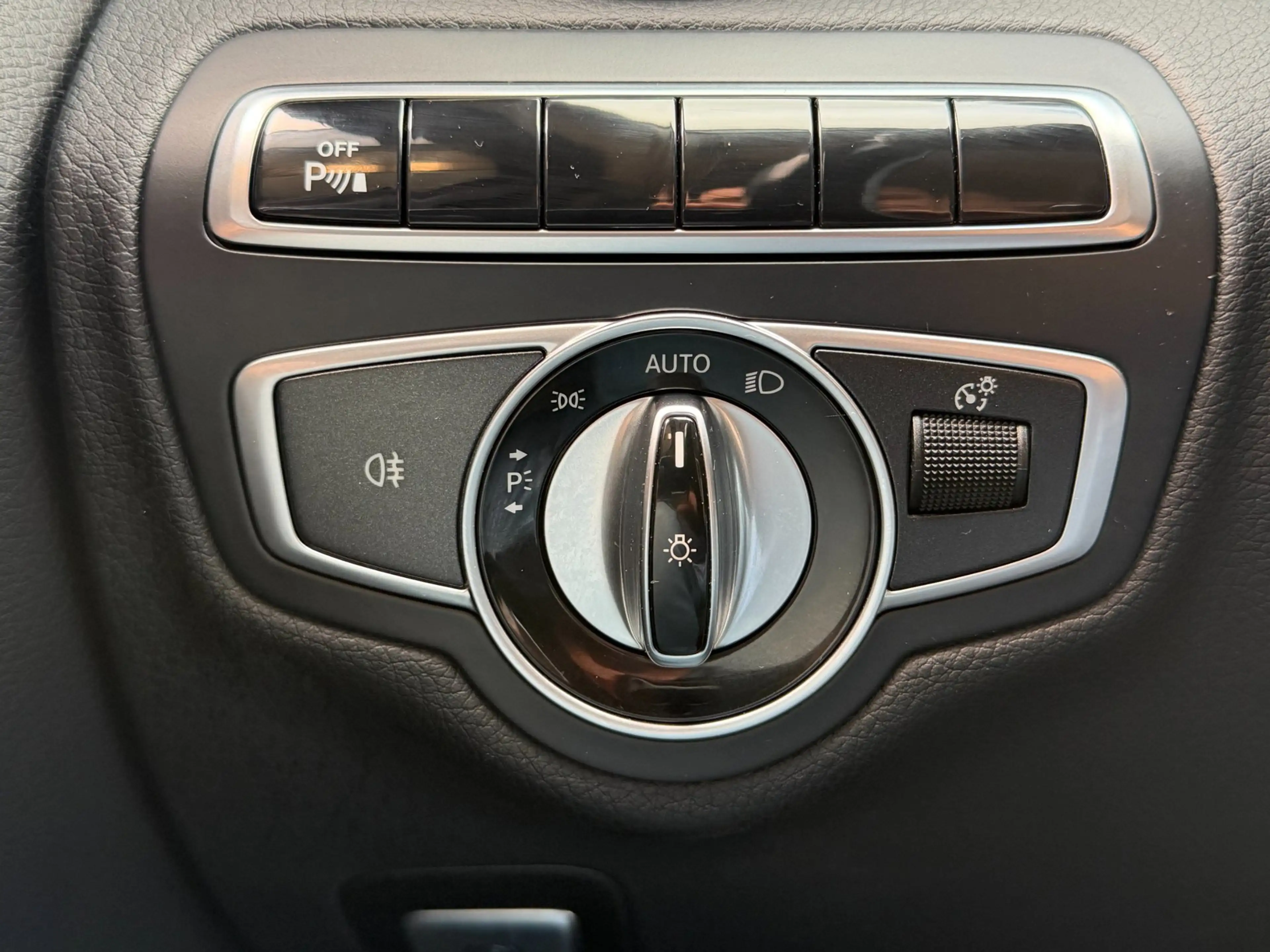Mercedes-Benz C 350 Estate e Lease Edition|Trekhaak|Stoelverwarming — photo 25