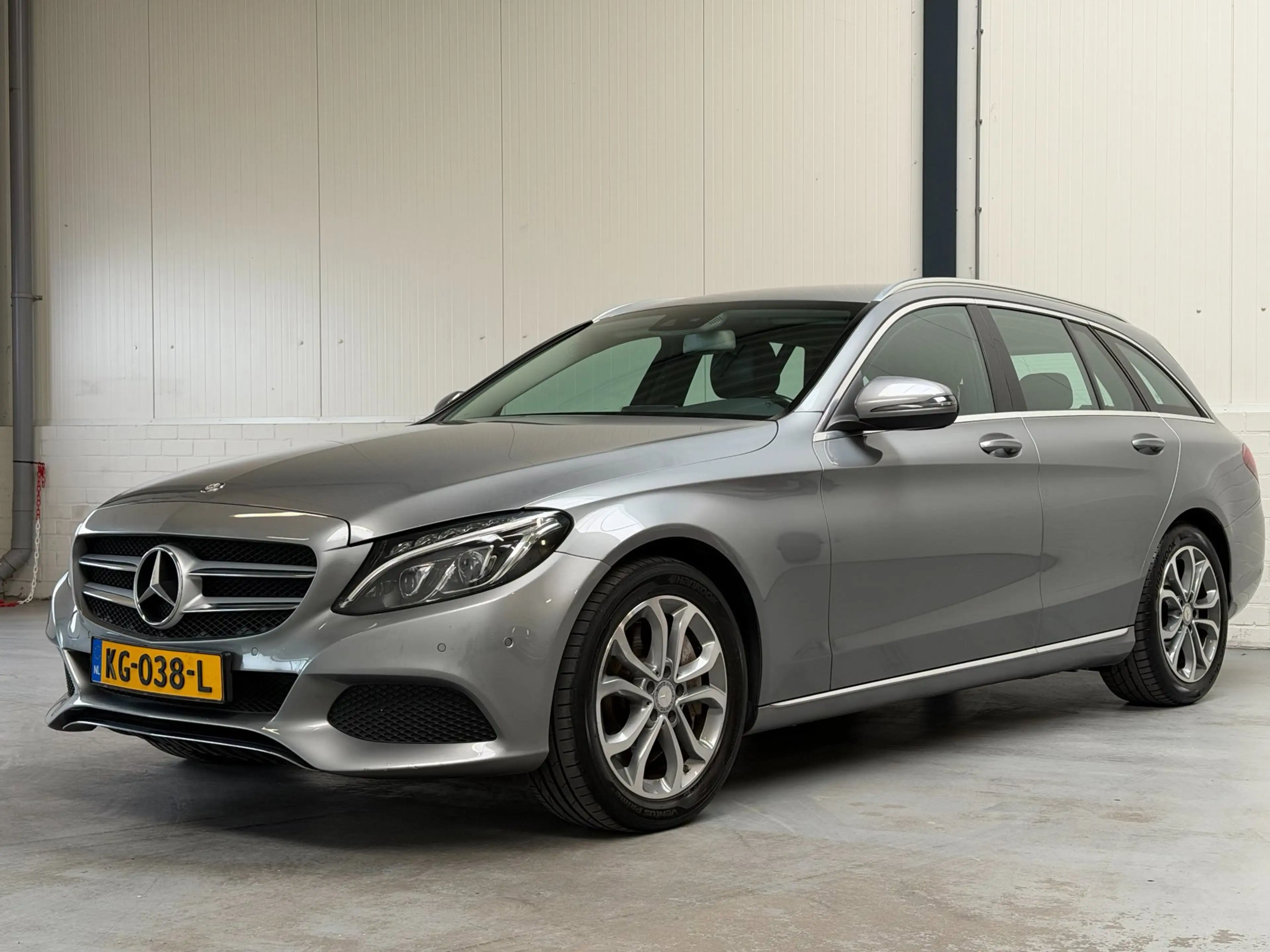 Mercedes-Benz C 350 Estate e Lease Edition|Trekhaak|Stoelverwarming — photo 2