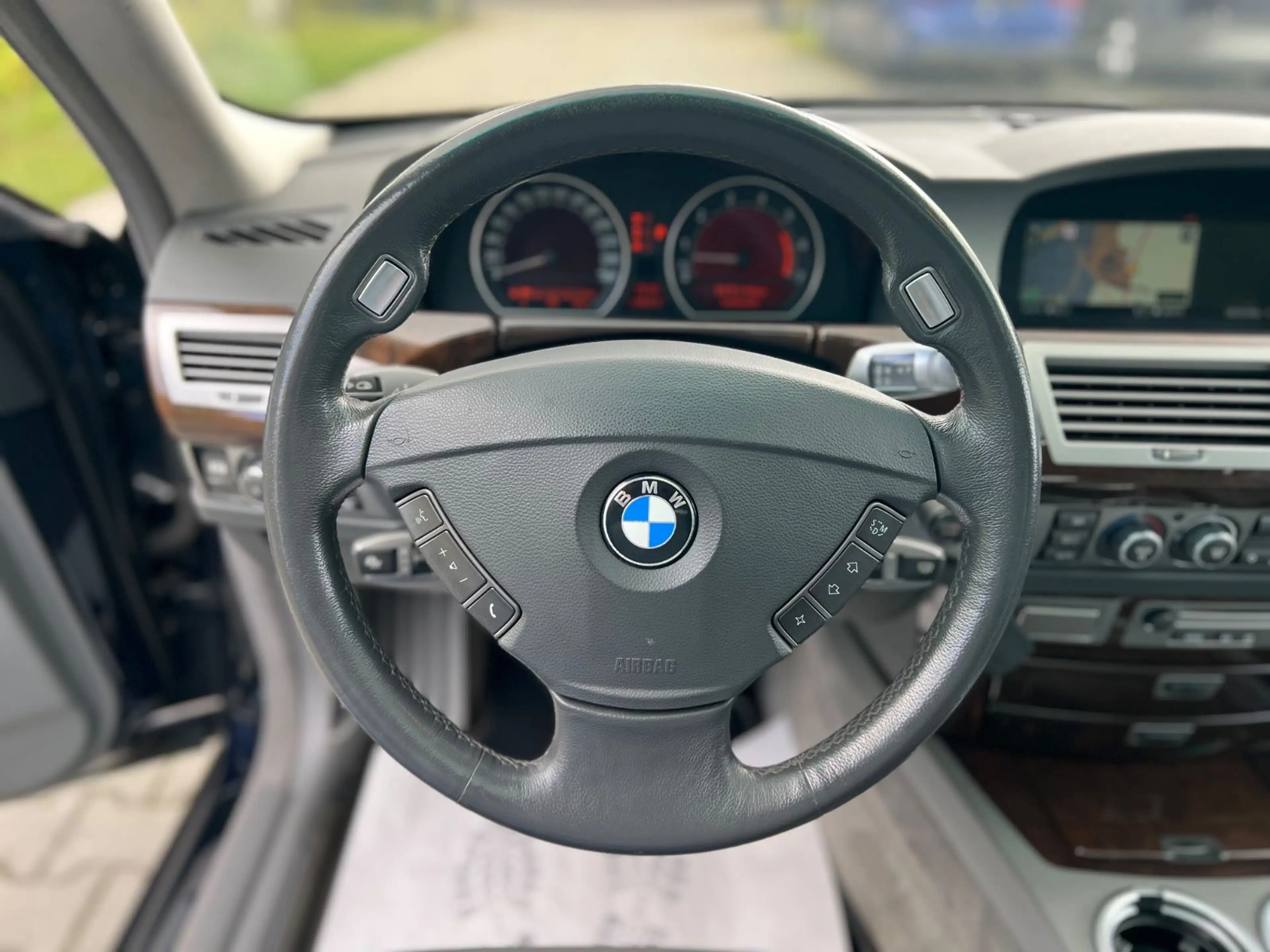 BMW 740 i*NAVI.PROF*XENON*EGSD*AHK*SOFT-CLOSE*VOLL* — photo 15