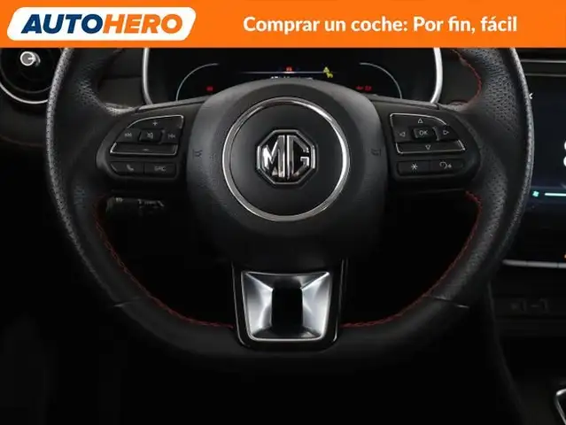 MG ZS view 25