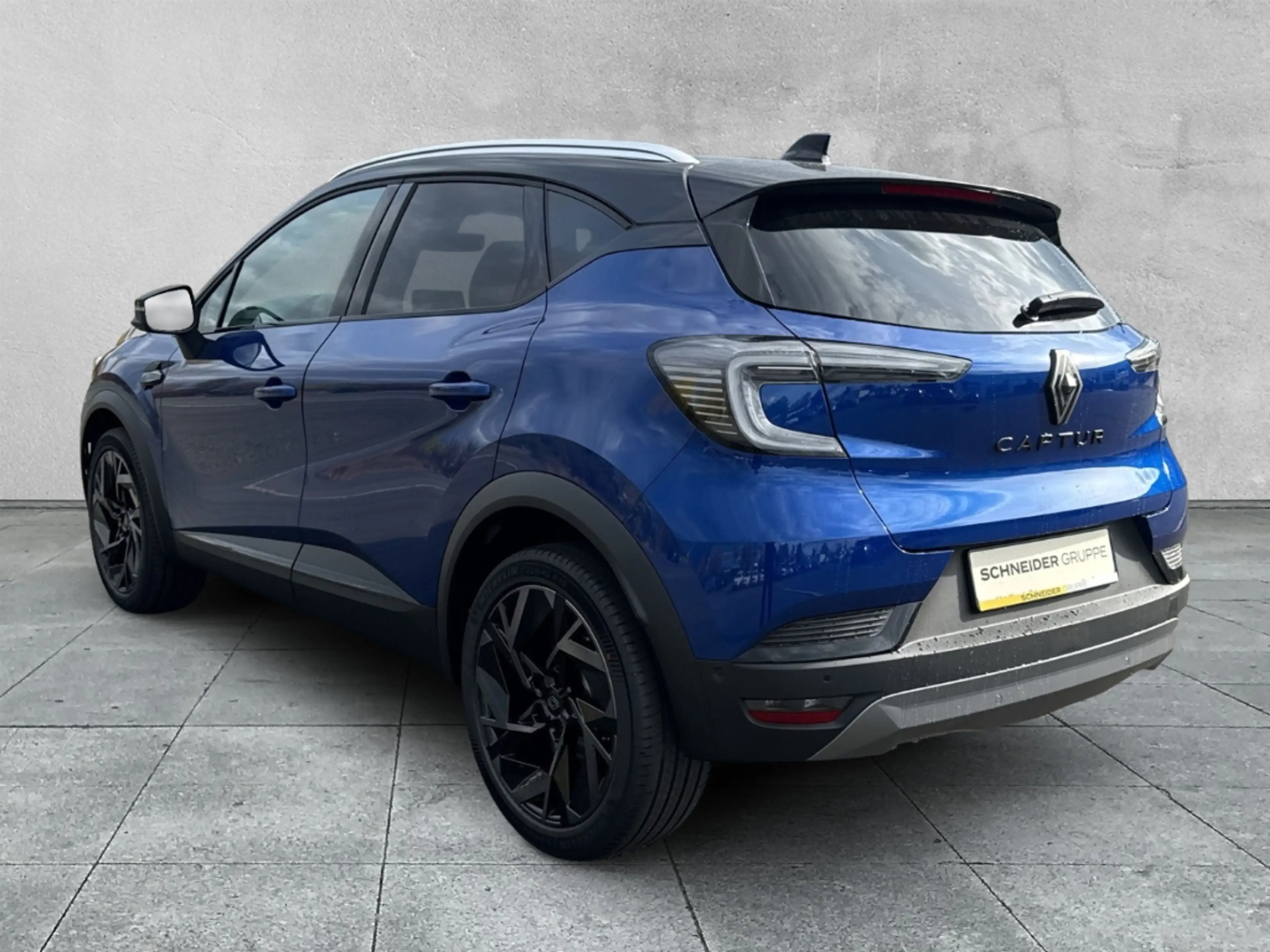 Renault Captur ESPRIT ALPINE MILD HYBRID 140 EDC LED+SHZ — photo 3