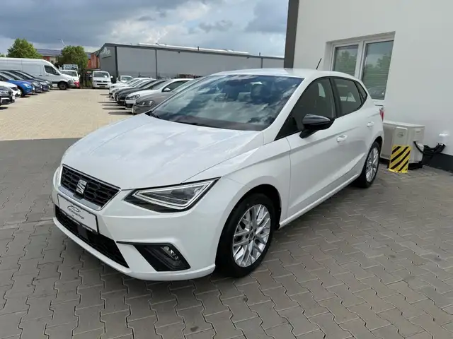 Seat Ibiza view 4