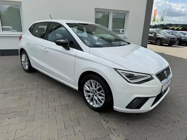 Seat Ibiza view 2