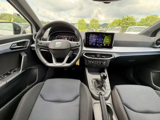 Seat Ibiza view 12