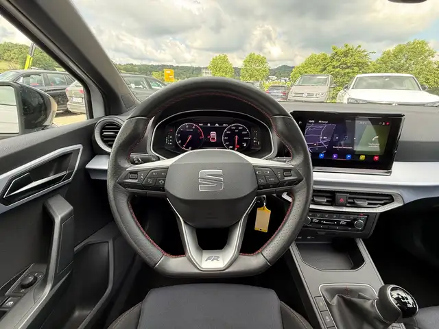 Seat Ibiza view 13