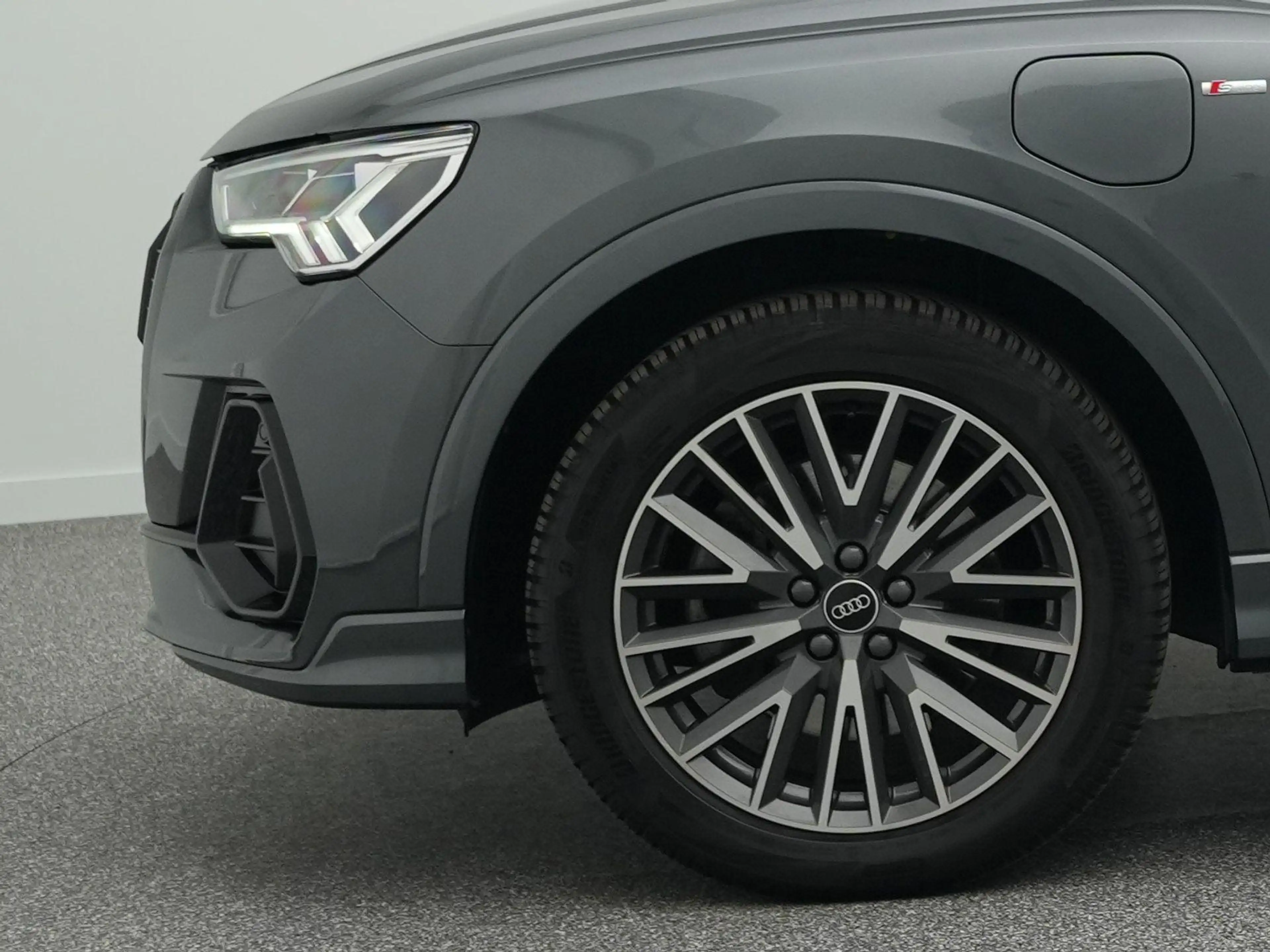 Audi Q3 45 TFSI e S edition 245 PK | Adaptieve Cruise Cont — photo 7