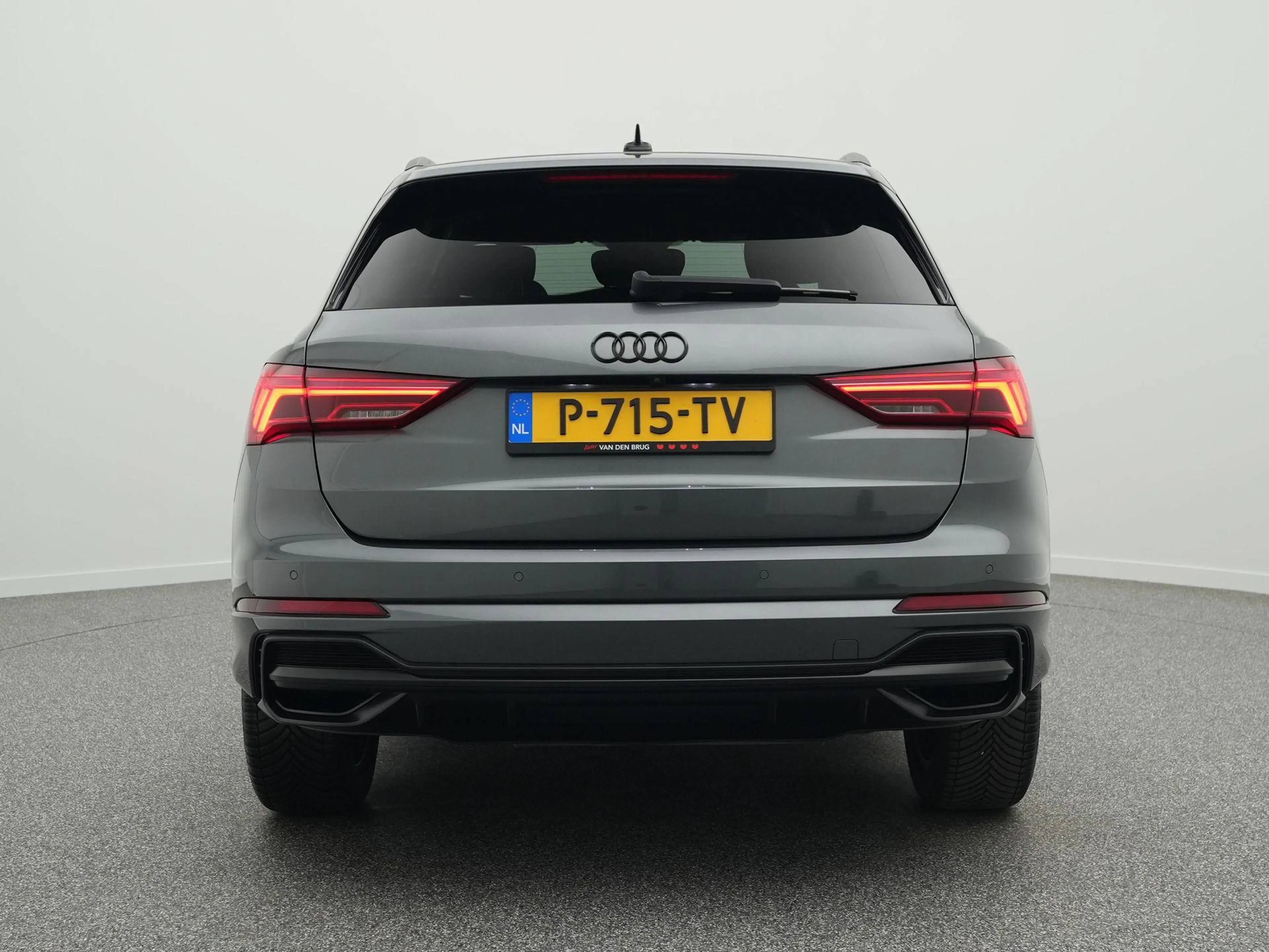 Audi Q3 45 TFSI e S edition 245 PK | Adaptieve Cruise Cont — photo 6