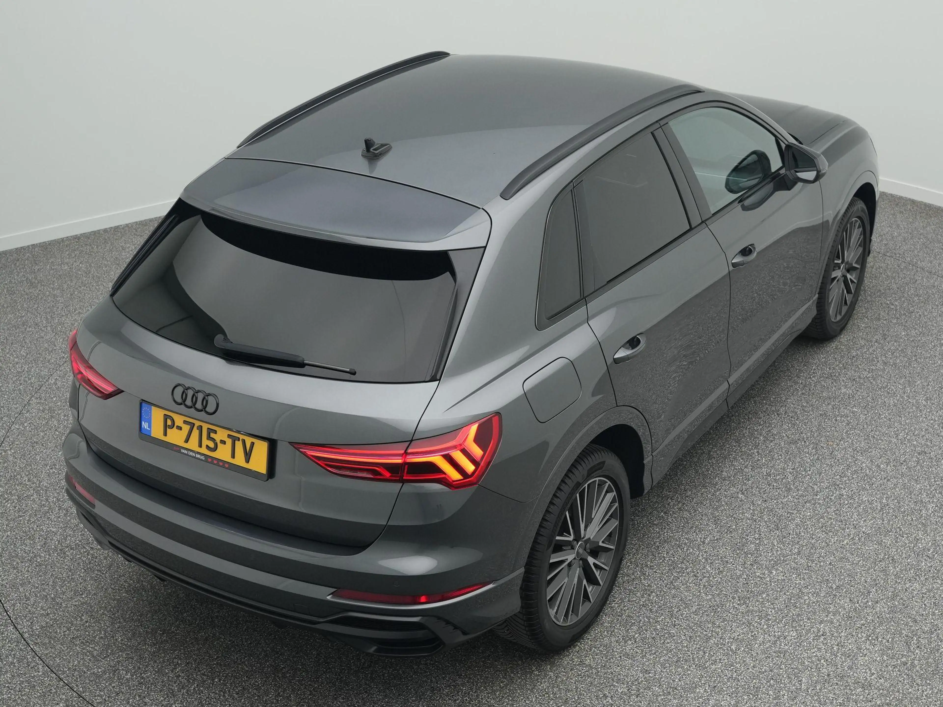 Audi Q3 45 TFSI e S edition 245 PK | Adaptieve Cruise Cont — photo 14