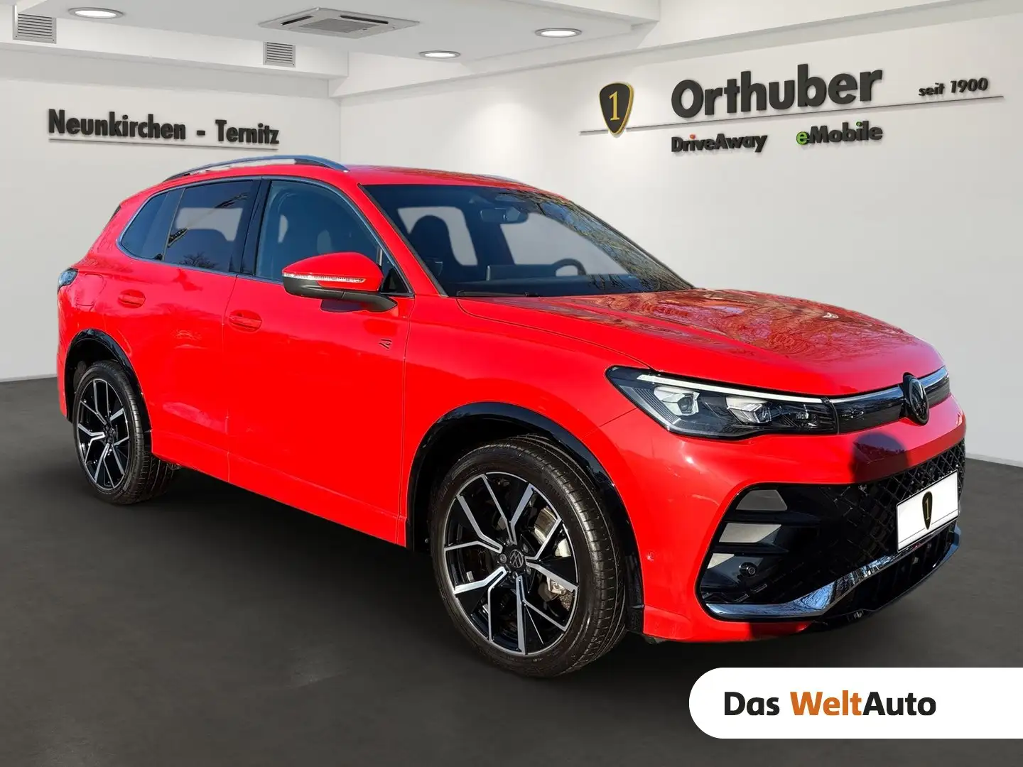 Volkswagen Tiguan R-Line eTSI DSG Rot - 1