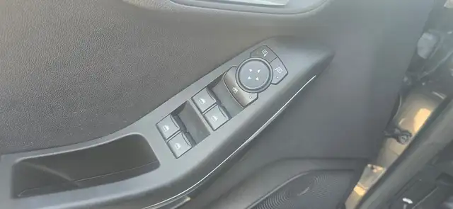 Ford Fiesta view 12
