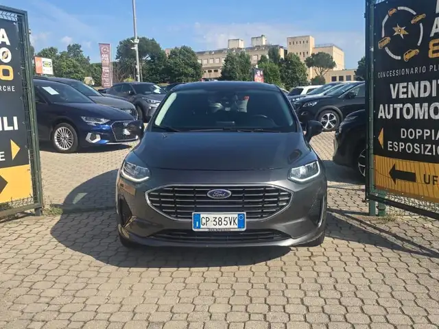 Ford Fiesta view 2