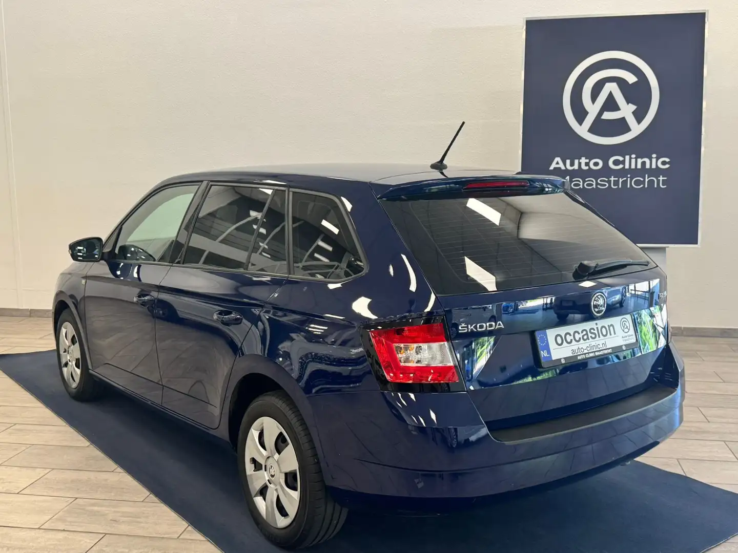 Skoda Fabia STATION BUSINESS | 12 MDN GARANTIE | AIRCO | Bleu - 2