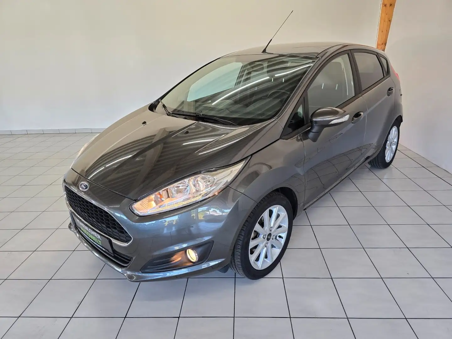 Ford Fiesta Celebration *Klima*Sitzheizung*LM* Gris - 2