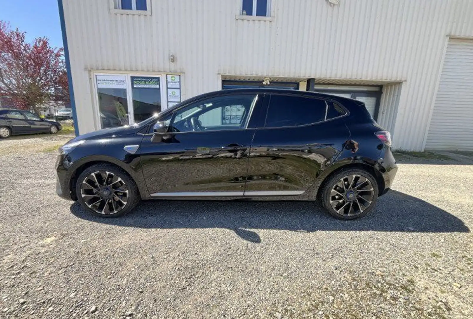 Renault Clio 1.6 E-Tech 145ch full hybrid esprit Alpine Zwart - 2