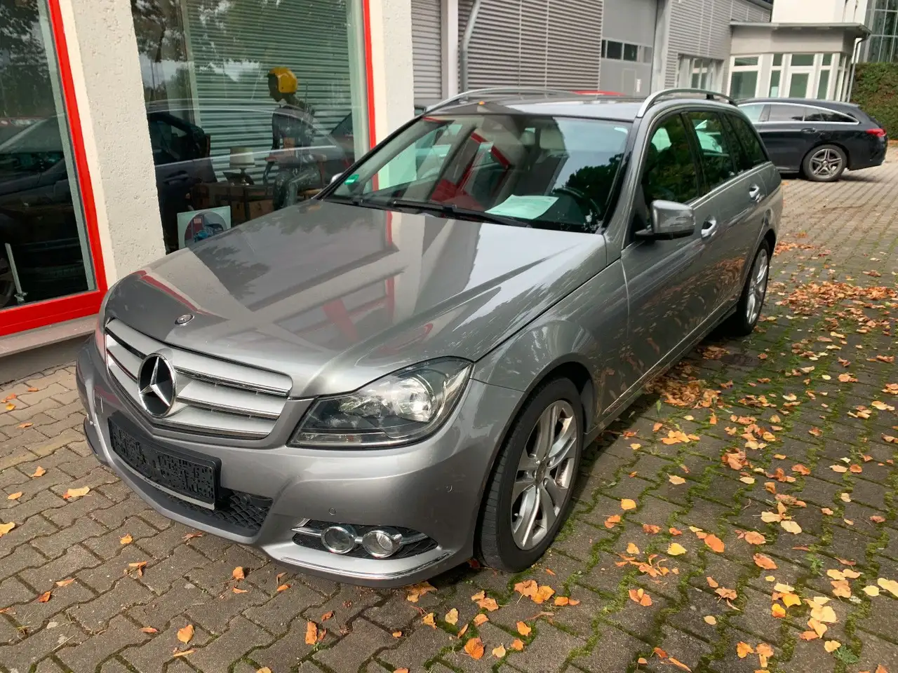 Mercedes-Benz C 220