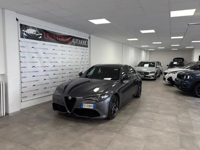 Alfa Romeo Giulia 2.2 Turbodiesel 190 CV AT8 B-Tech IVA ESPOSTA