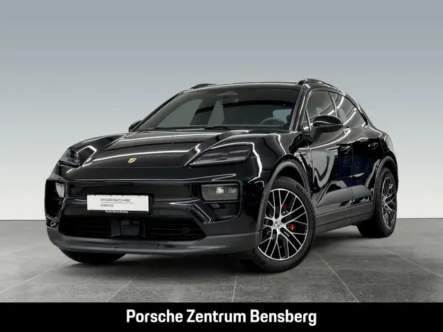Porsche Macan 4S Electric