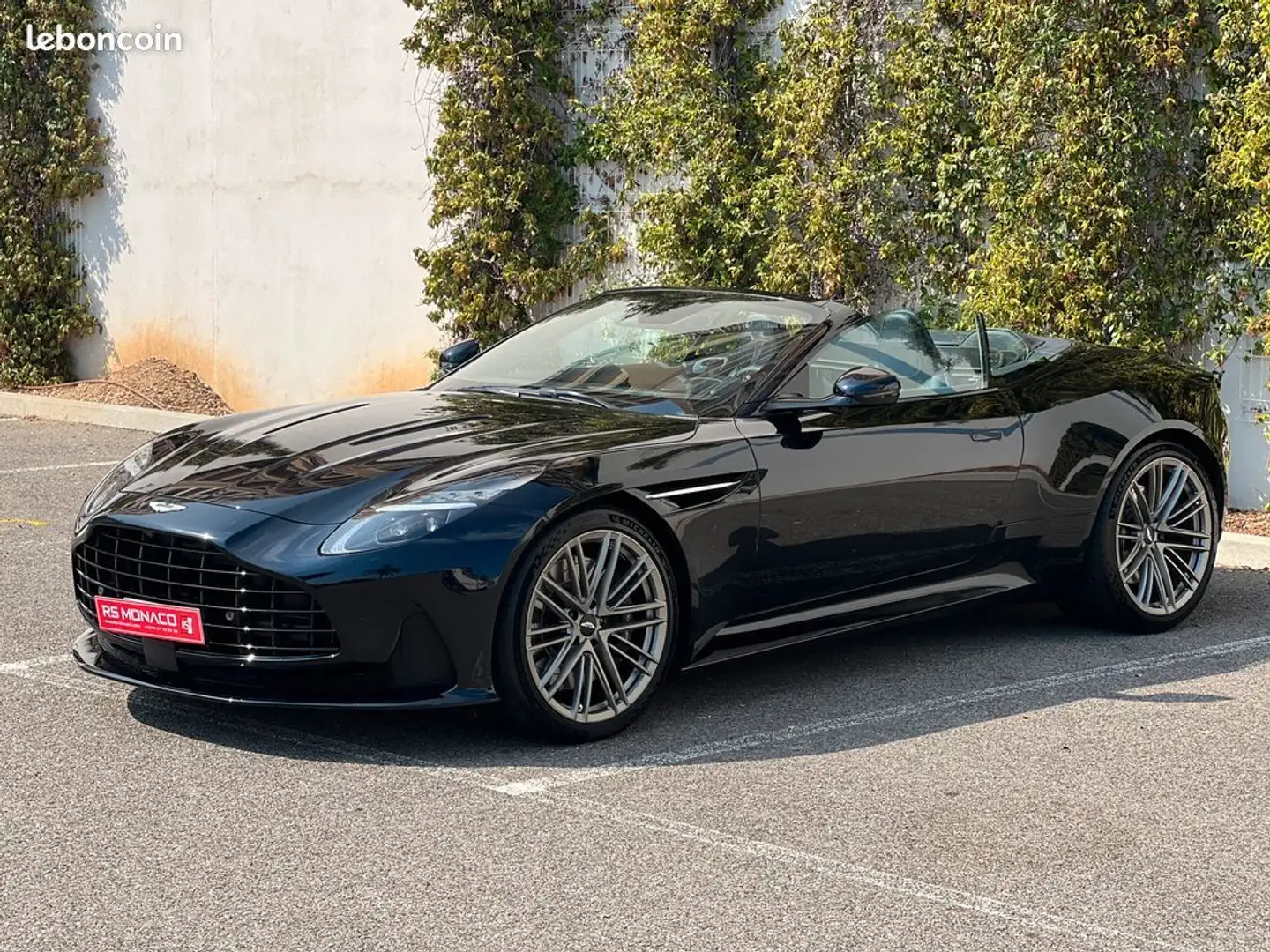 Aston Martin DB12 DB VOLANTE V8 4.0 BI TURBO 680ch Blauw - 1
