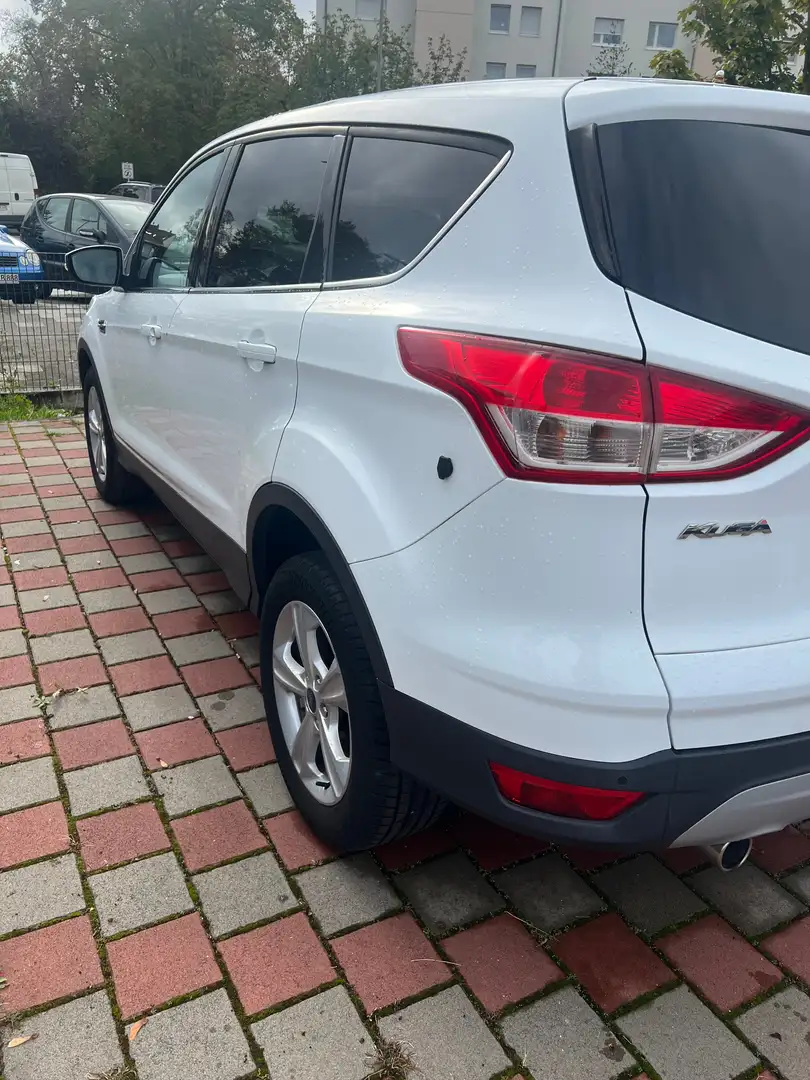 Ford Kuga Sync Edition Wit - 2