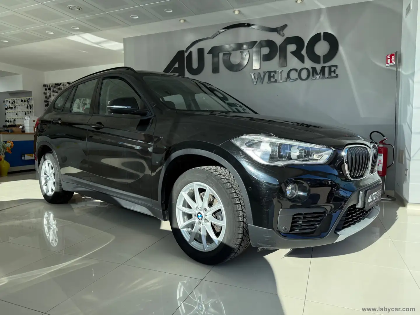 BMW X1 sDrive16d Sport Nero - 2