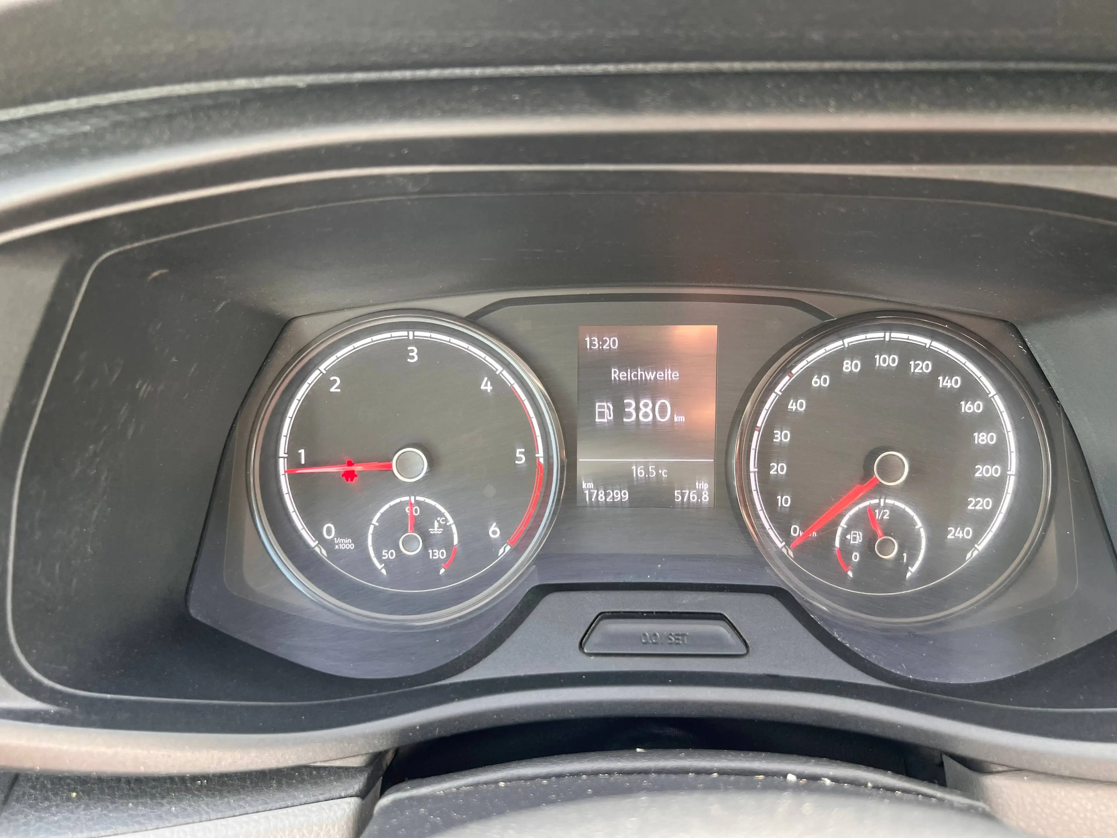 Volkswagen T6.1 Transporter T6.1 Transporter Kasten FWD lang 2.0 TDI Kamera — photo 15