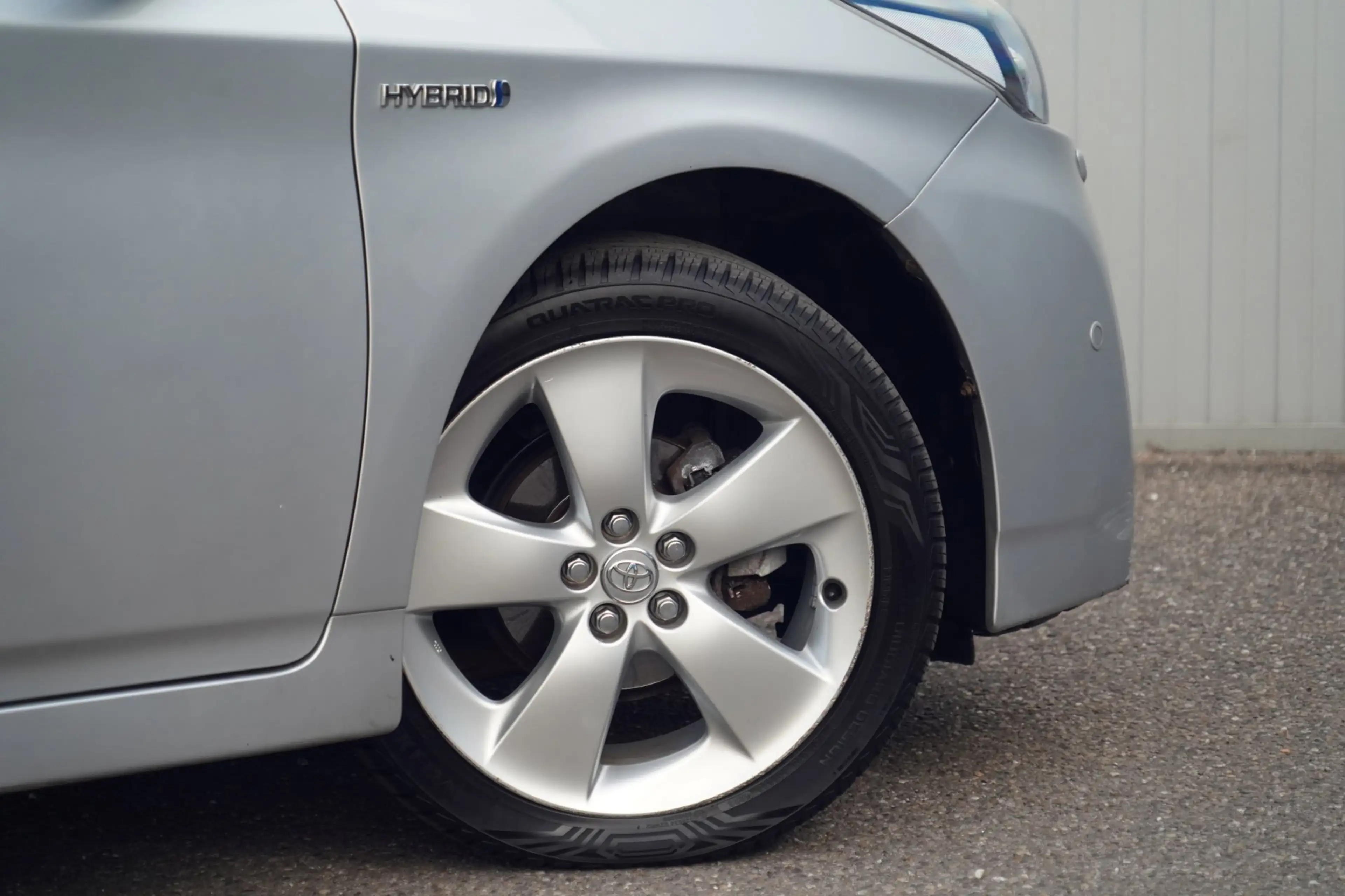 Toyota Prius 1.8 Executive / NL-Auto / Leder / Navi / Cruise / — photo 24
