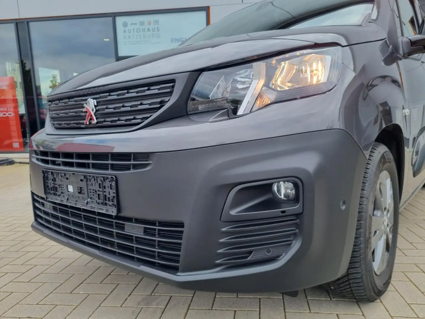 Peugeot Partner Premium E L1 Gris - 2