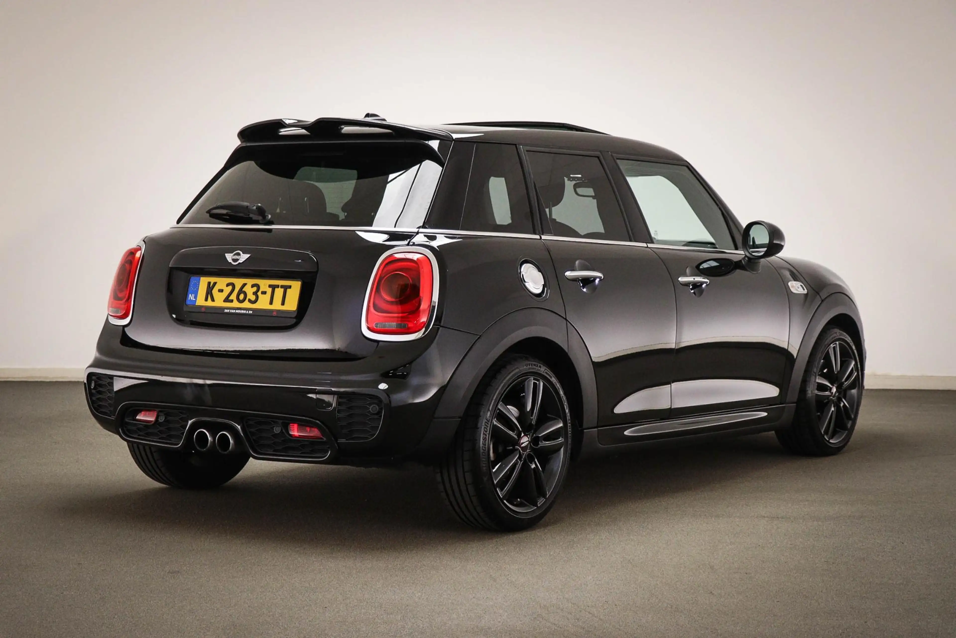 MINI Cooper S 5-Deurs 2.0 Chili Serious Business | PANORAMADAK | — photo 2