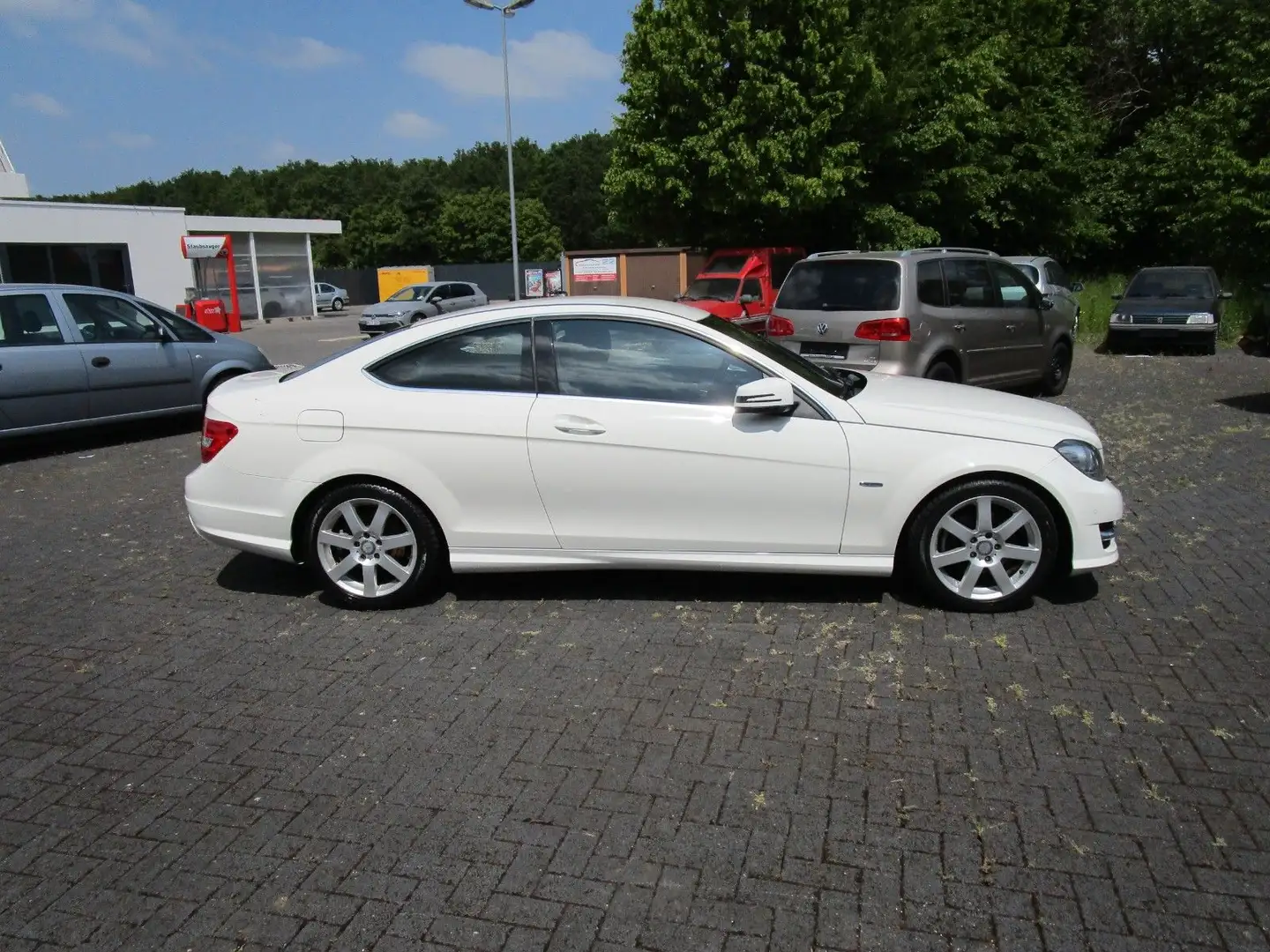 Mercedes-Benz C 250 C -Klasse Coupe C 250 CDI AMG-PAKET Wit - 2