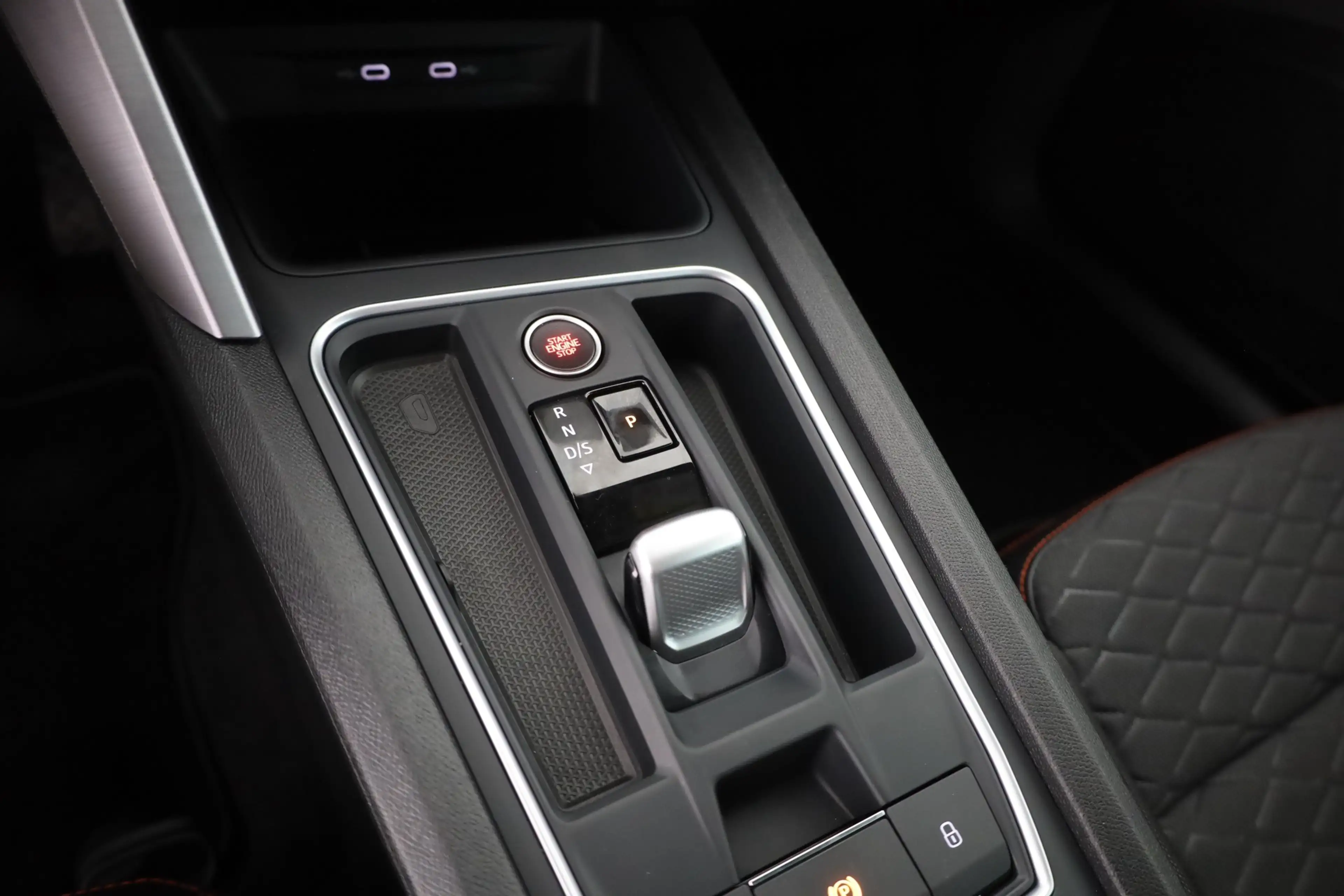 SEAT Leon 1.4 FR e-Hybrid LED Navi Sitzheizung Kamera — photo 13
