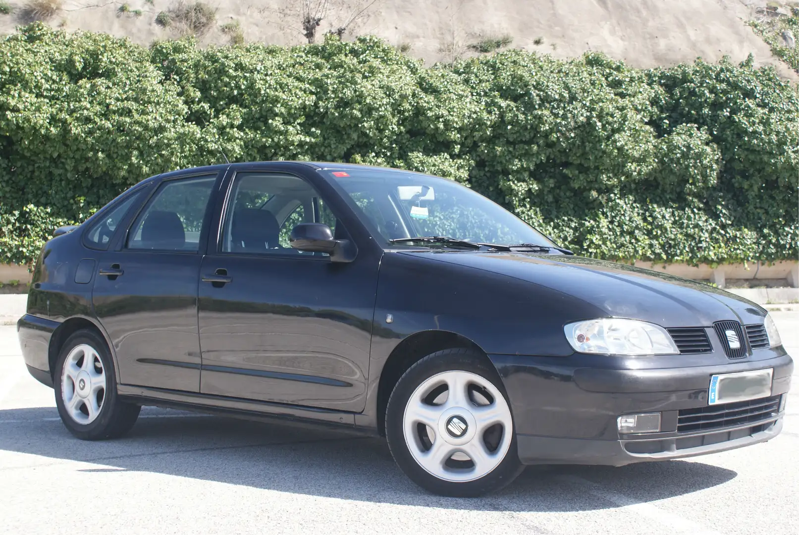 SEAT Cordoba SEAT Córdoba 1.9 TDI 110cv - 2