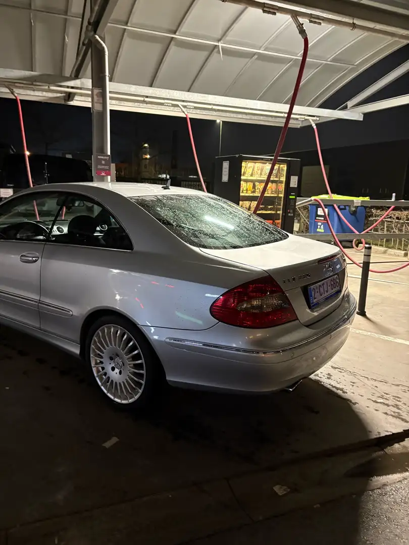 Mercedes-Benz CLK 220 Coupe CDI Avantgarde DPF - 2