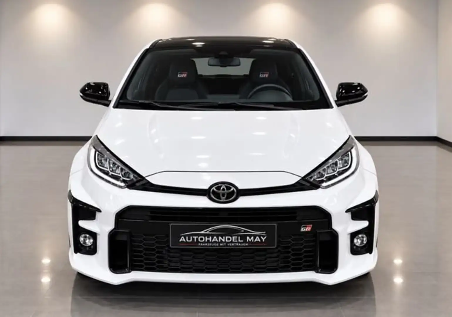 Toyota Yaris GR RZ Aut. Blanco - 2