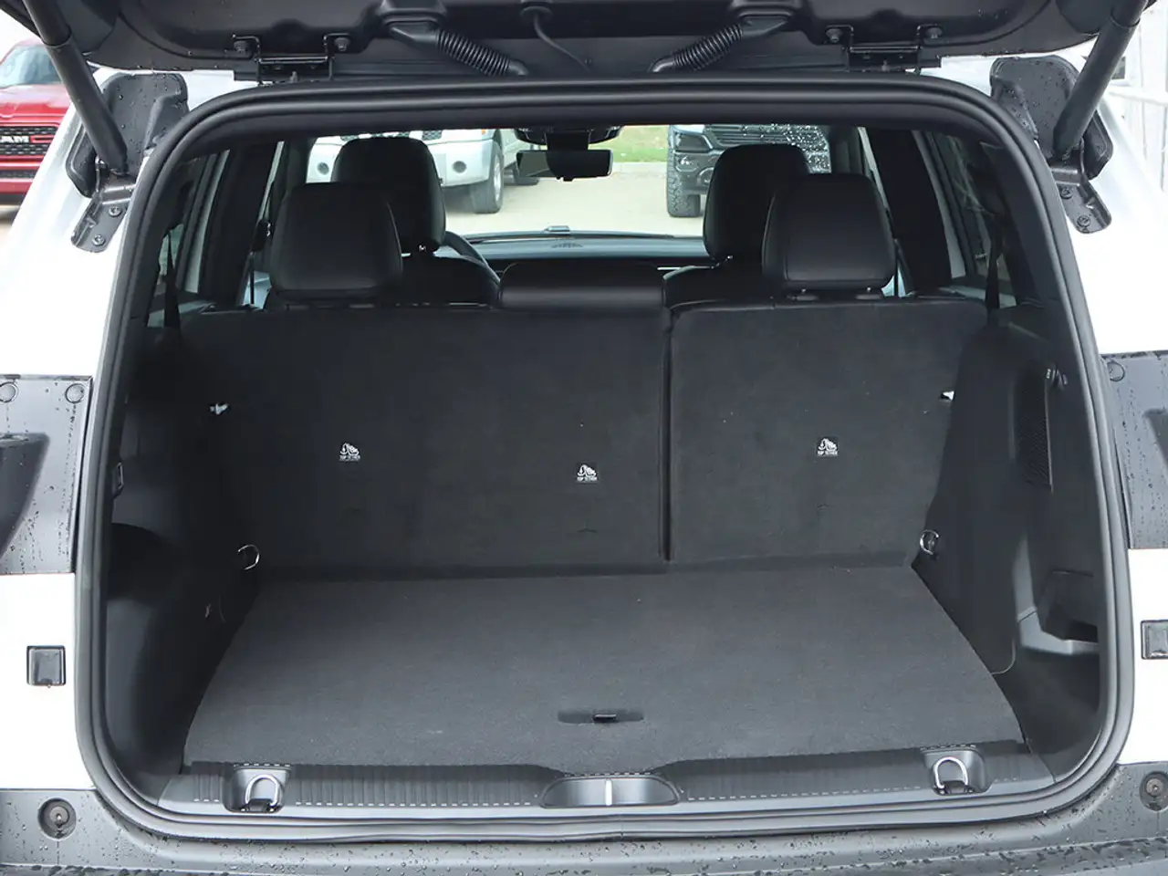 Jeep Cherokee снимка Jeep Cherokee