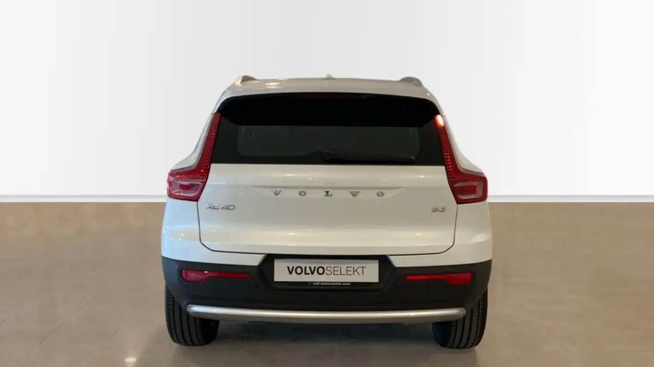 Volvo XC40 2026 — фото 8
