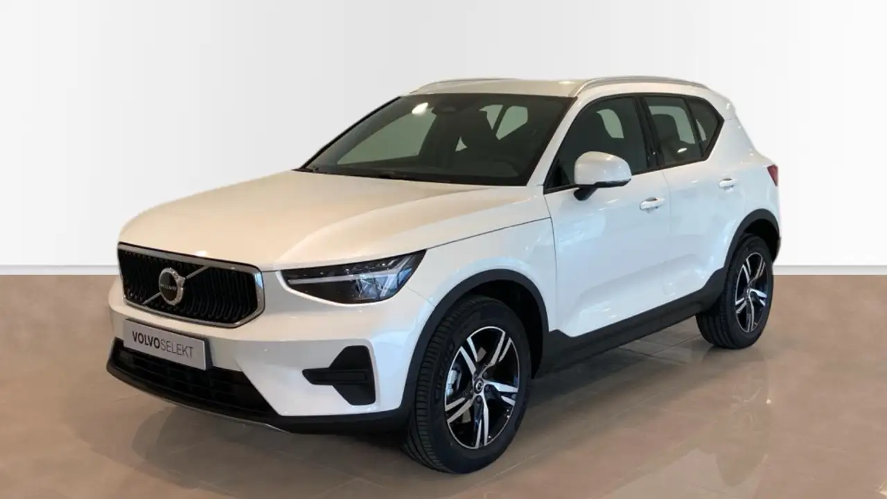 Volvo XC40 2026