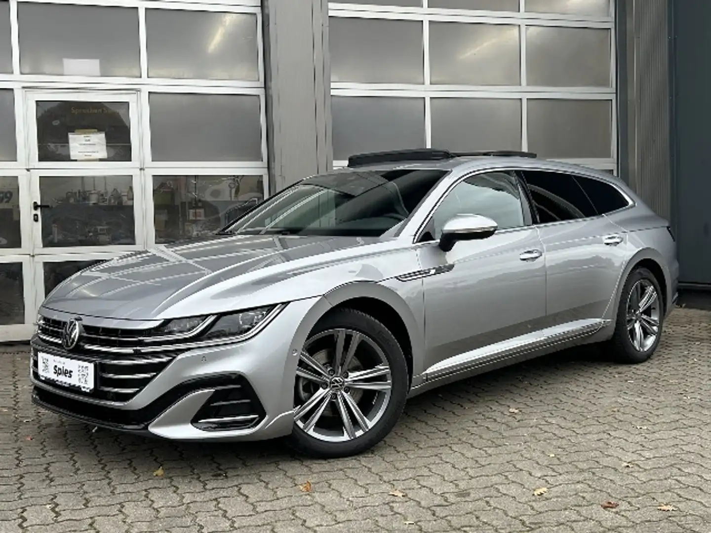 Volkswagen Arteon Shooting Brake R-Line AHK Massage LED-Matrix Argent - 1