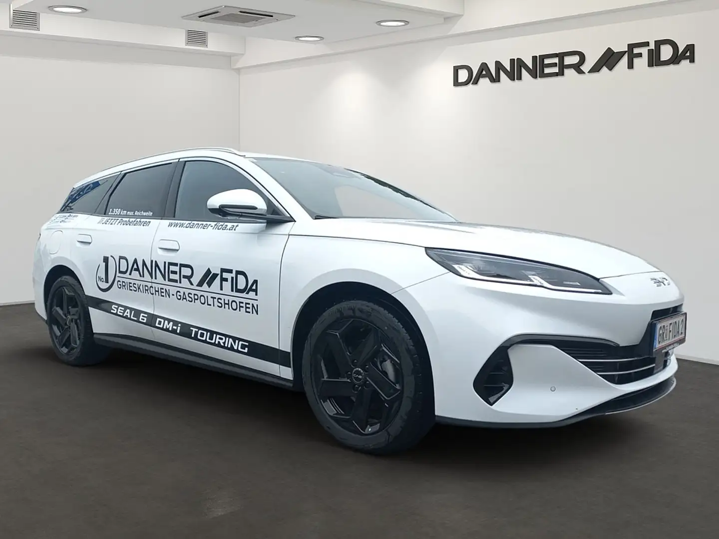 BYD Seal 6 DM-i Touring PHEV 19kWh Comfort Lite Öst... Білий - 2