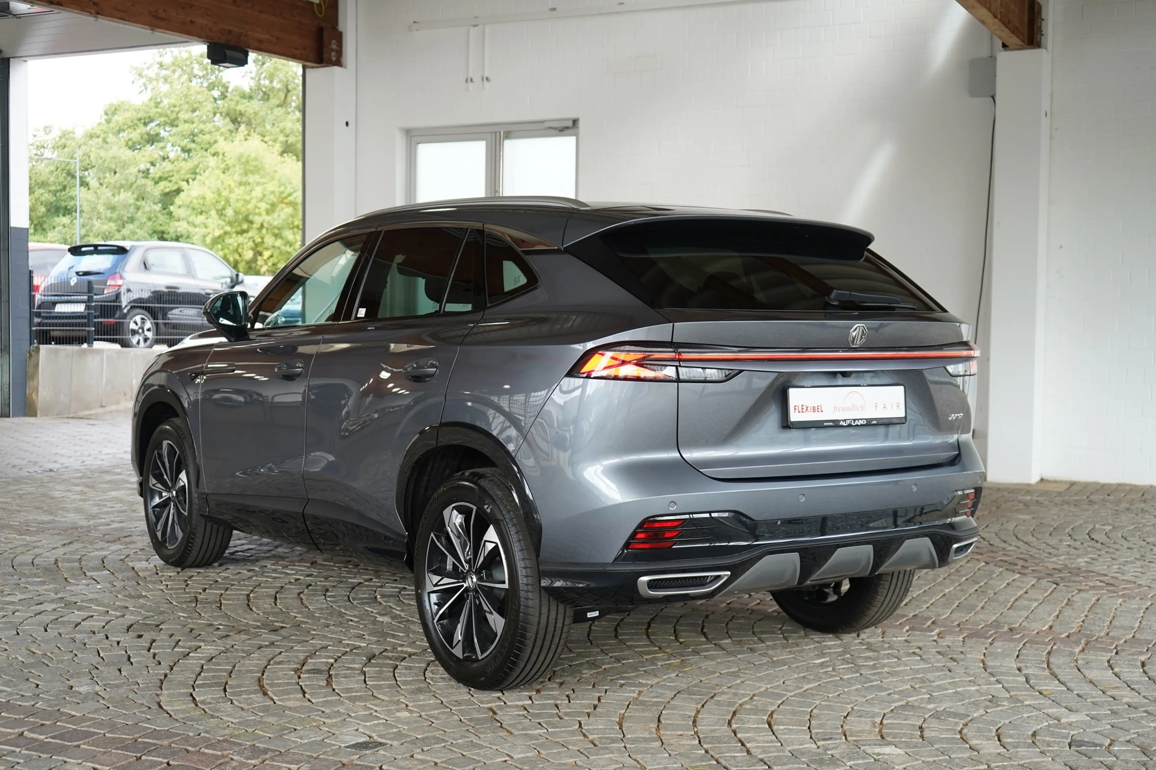 MG HS 1.5 Luxury LED Navi SHZ Kamera — photo 3