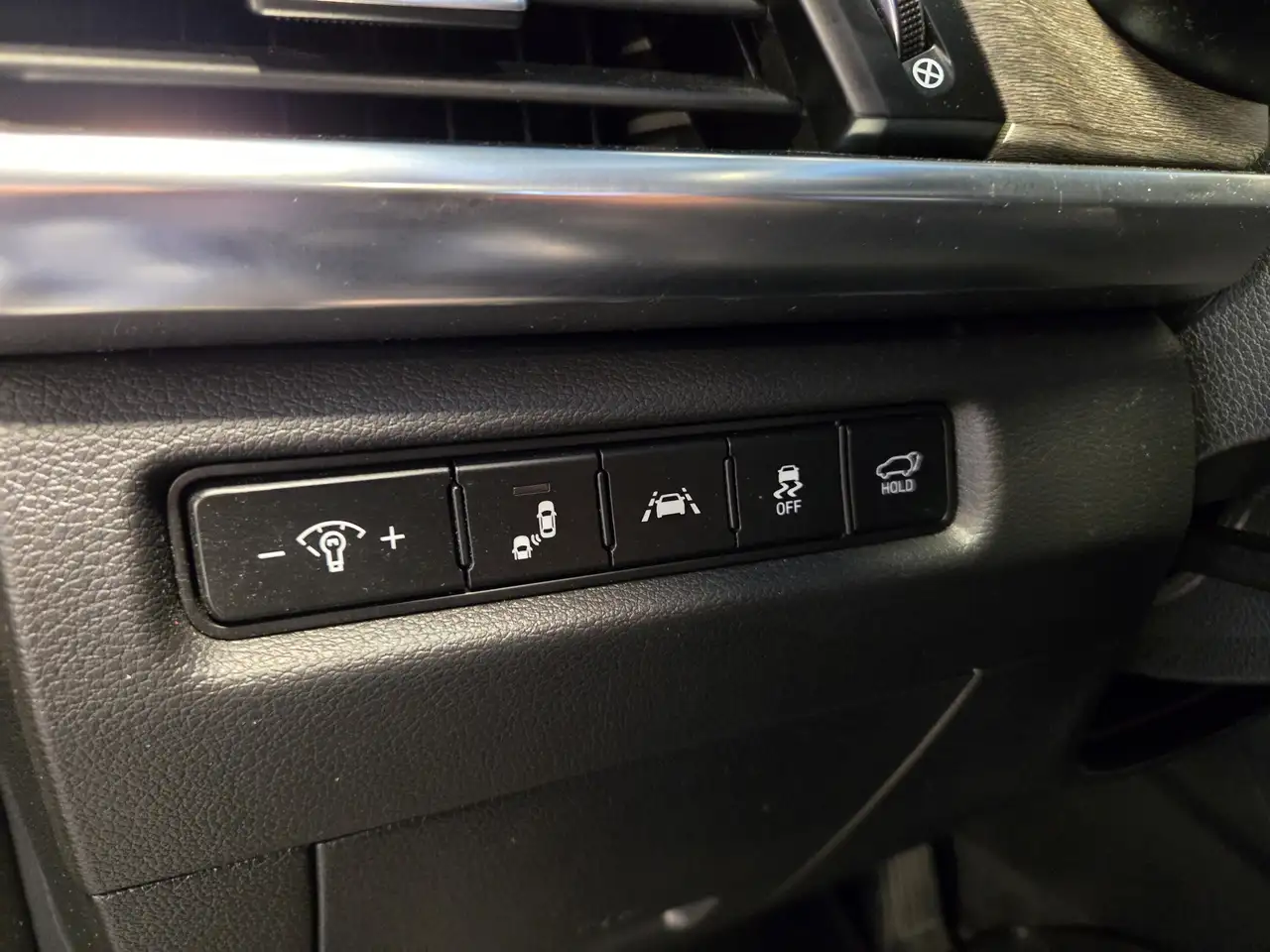 Kia Telluride снимка Kia Telluride