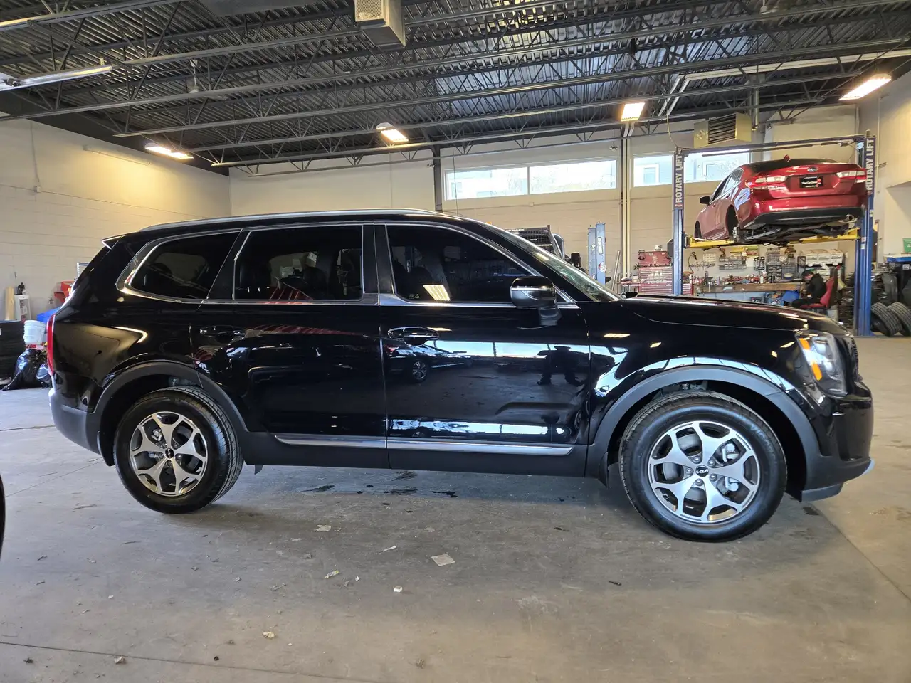 Kia Telluride снимка Kia Telluride