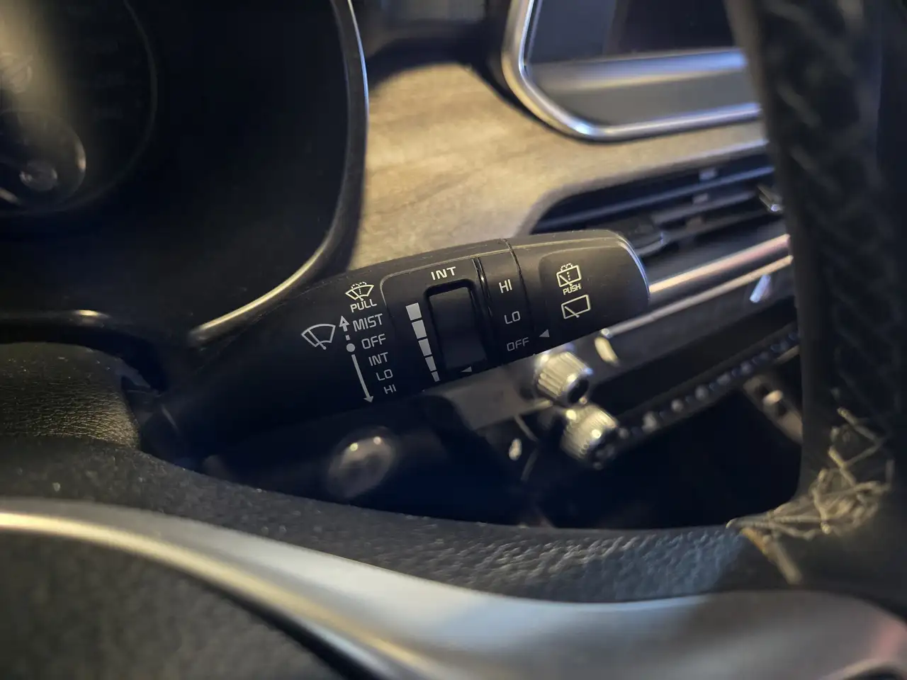Kia Telluride снимка Kia Telluride