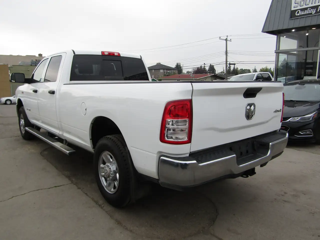RAM 3500 снимка RAM 3500