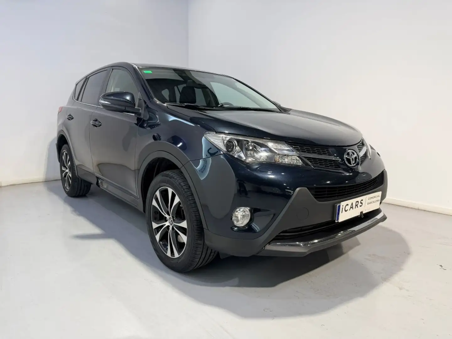 Toyota RAV 4 120D Advance 4x2 Negro - 2